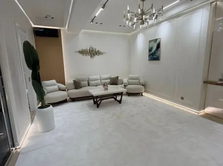 Сотилади 5 хонали квартира, 123 м², 5/7 қават — Мирзо Улуғбек тумани