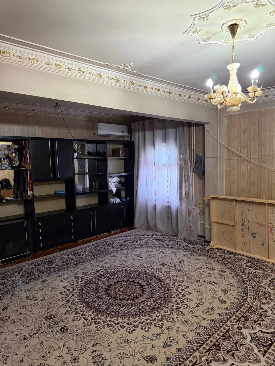 Сотилади 4 хонали квартира, 92 м², 1/5 қават — Юнусобод тумани