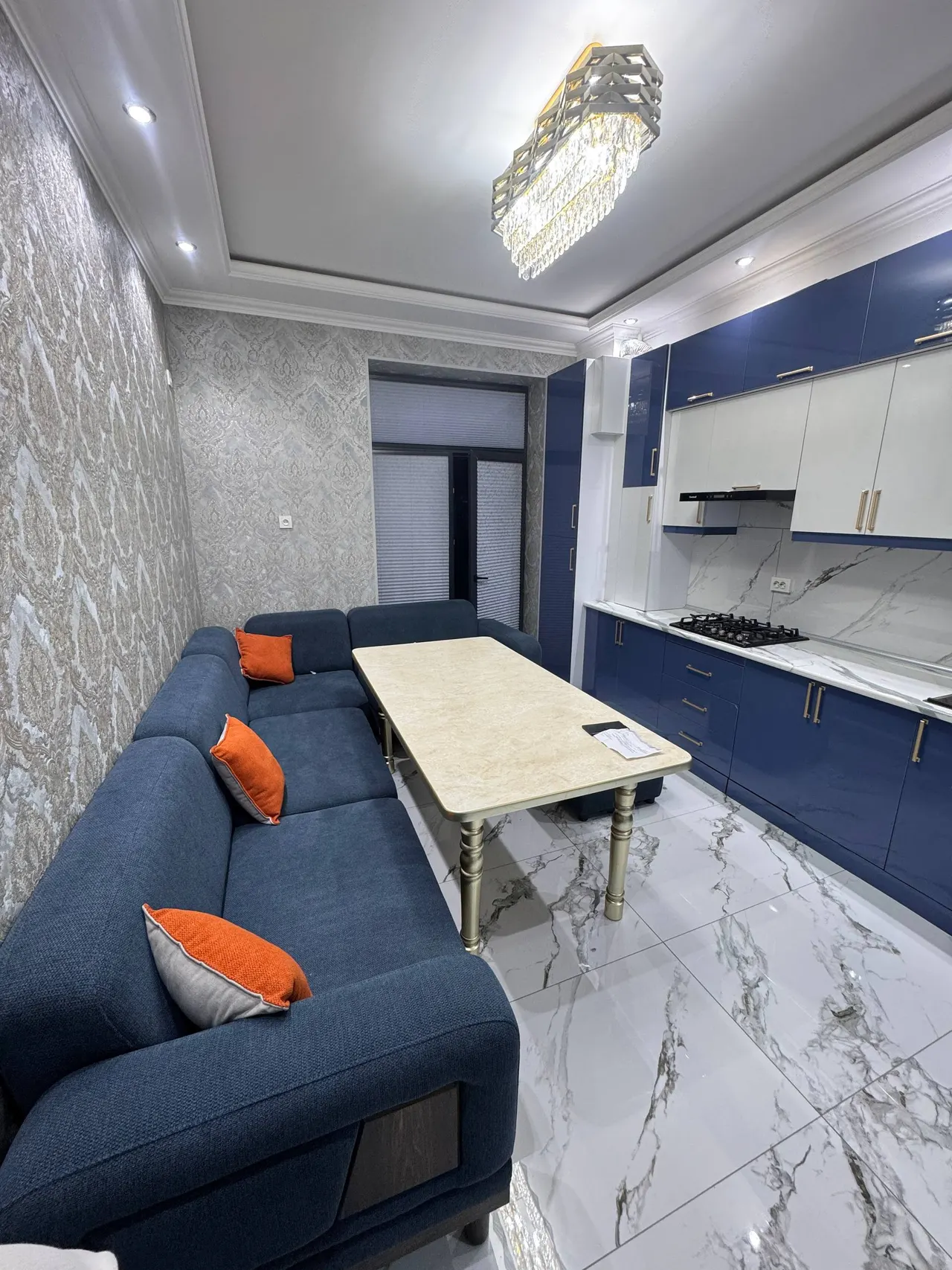 Продаётся 3-комнатная квартира, 65 м², 5/6 этаж — Юнусабадский район