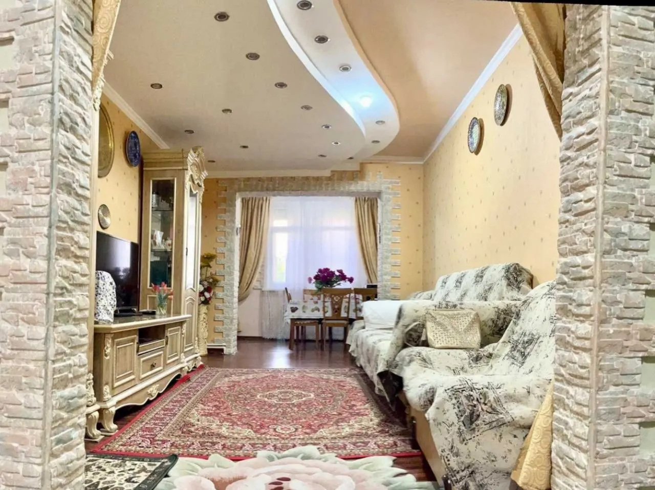 Sotiladi 3 xonali kvartira, 78 m², 3/5 qavat — Yunusobod tumani