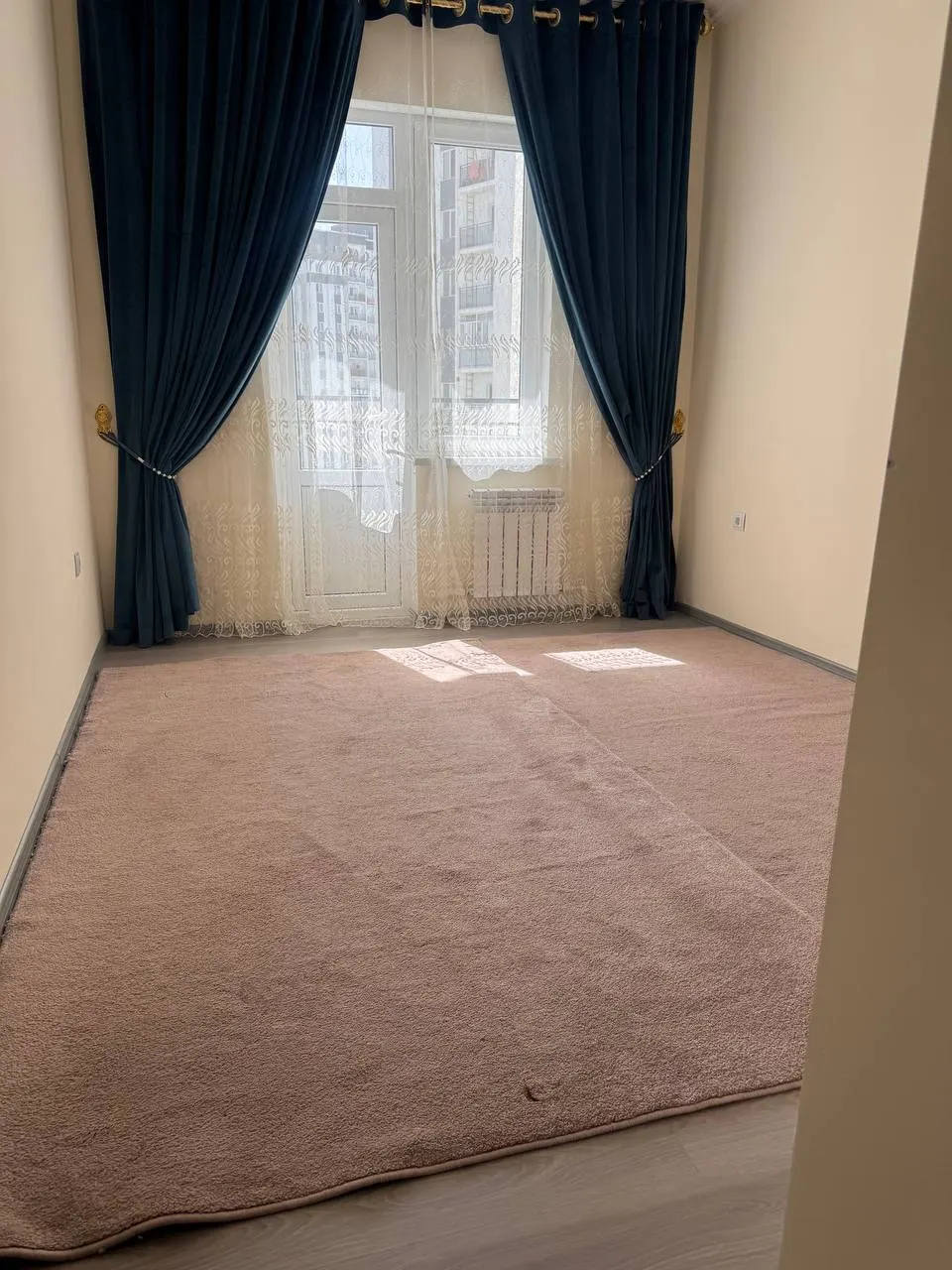 Продаётся 2-комнатная квартира, 48 м², 8/16 этаж — Самарканд