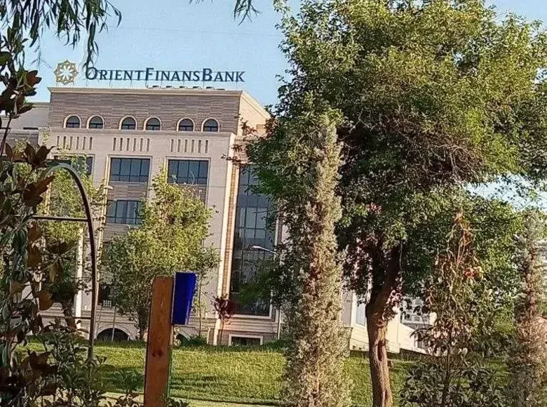 Sotiladi 2 xonali kvartira, 66 m², 2/4 qavat — Shayxontohur tumani