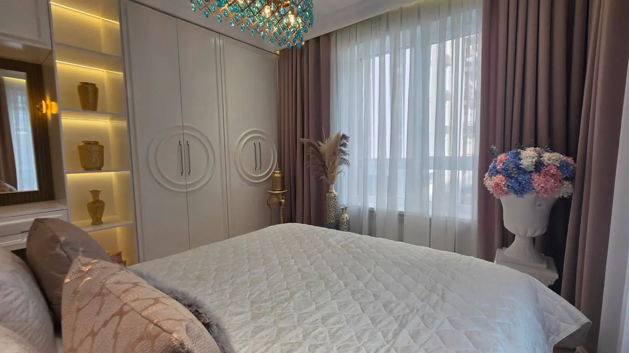 Sotiladi 3 xonali kvartira, 74 m², 3/12 qavat — Yakkasaroy tumani