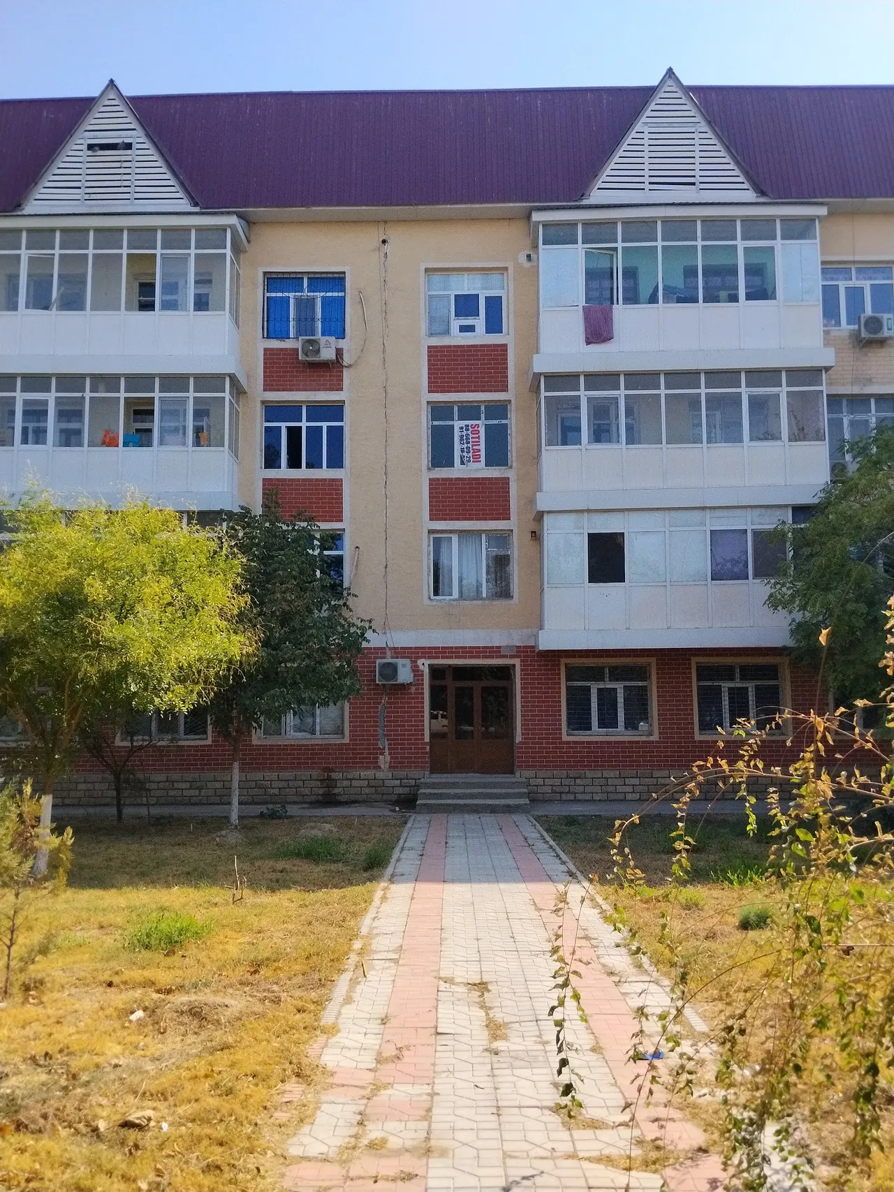 Продаётся 2-комнатная квартира, 66 м², 3/4 этаж — Карши
