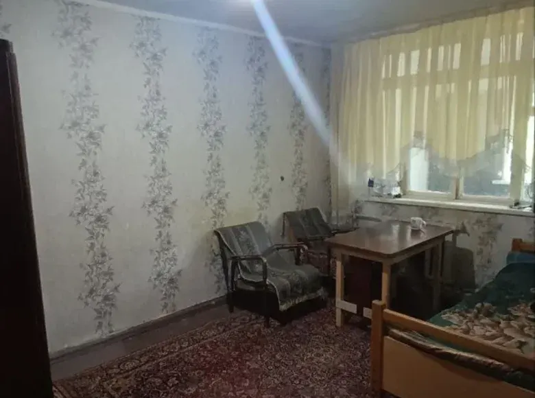 Продаётся 2-комнатная квартира, 54 м², 3/3 этаж — Мирзо-Улугбекский район