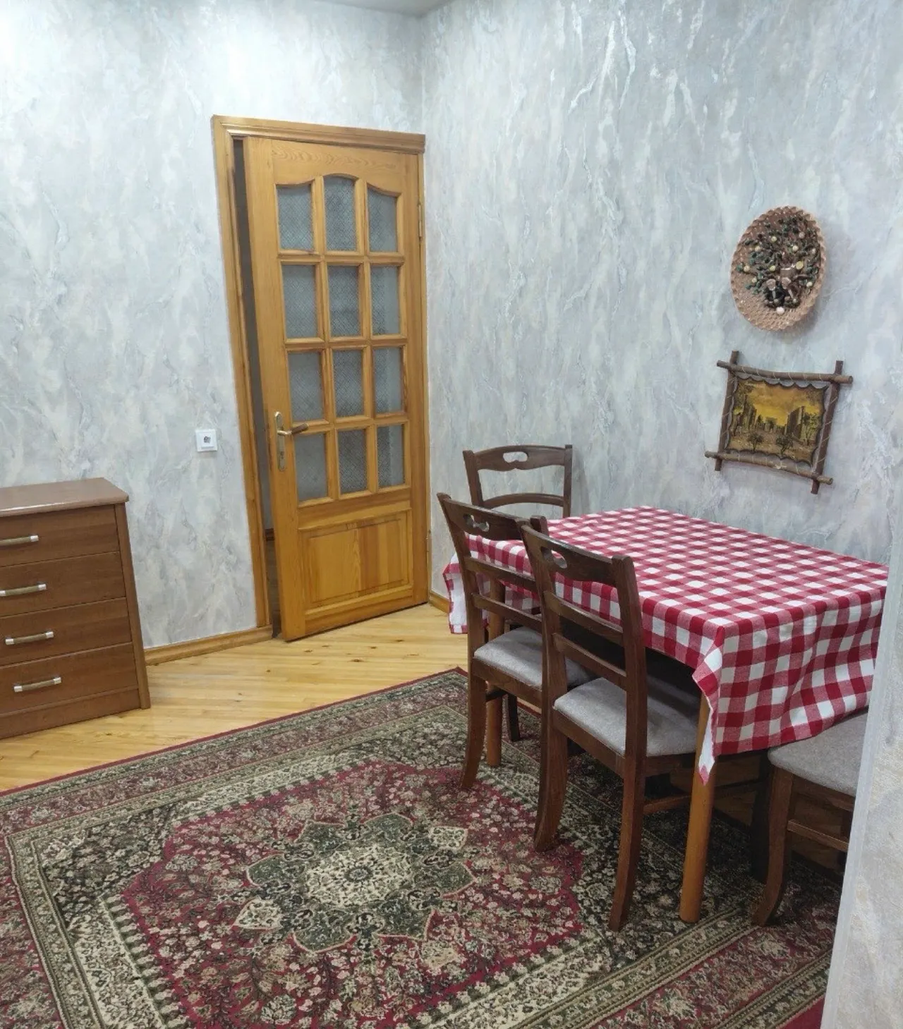 Ижарага берилади 5 хонали квартира, 110 м², 2/5 қават — Миробод тумани