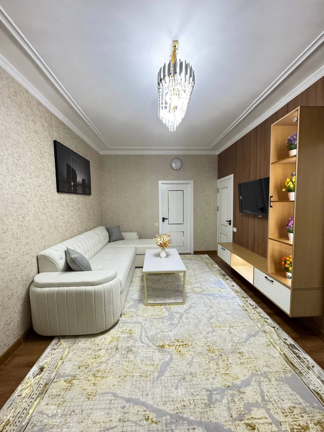 Продаётся 2-комнатная квартира, 53 м², 3/5 этаж — Чиланзарский район