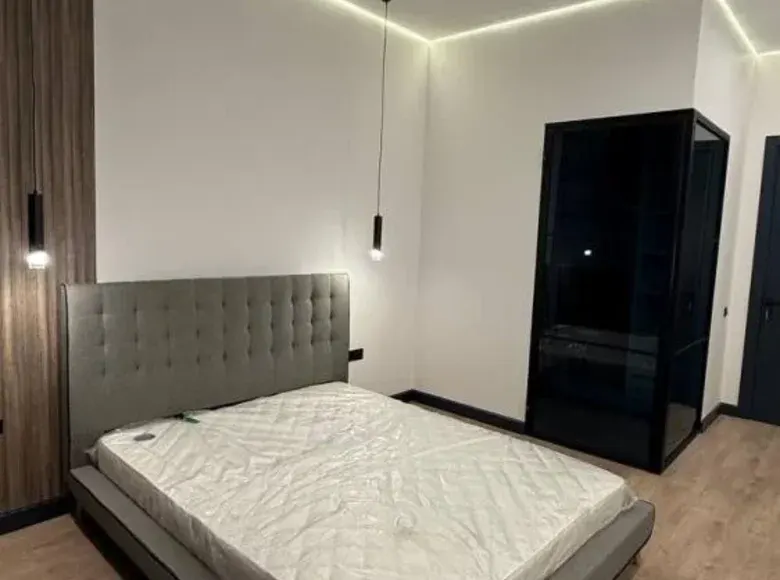 Сотилади 3 хонали квартира, 96 м², 9/10 қават — Мирзо Улуғбек тумани
