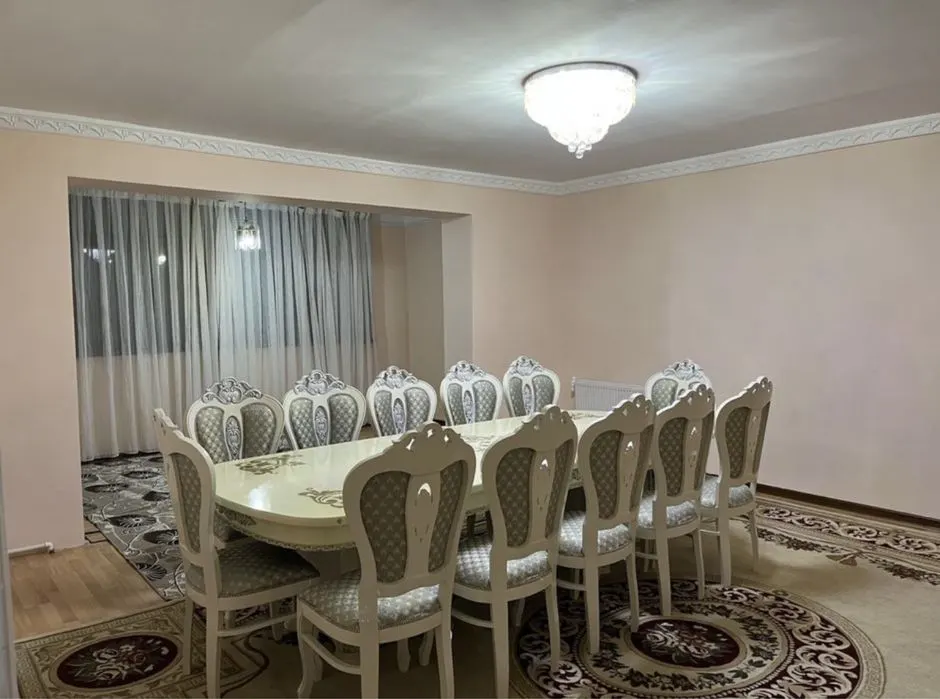 Ijaraga beriladi 4 xonali kvartira, 107 m², 4/4 qavat — Mirzo Ulugʻbek tumani