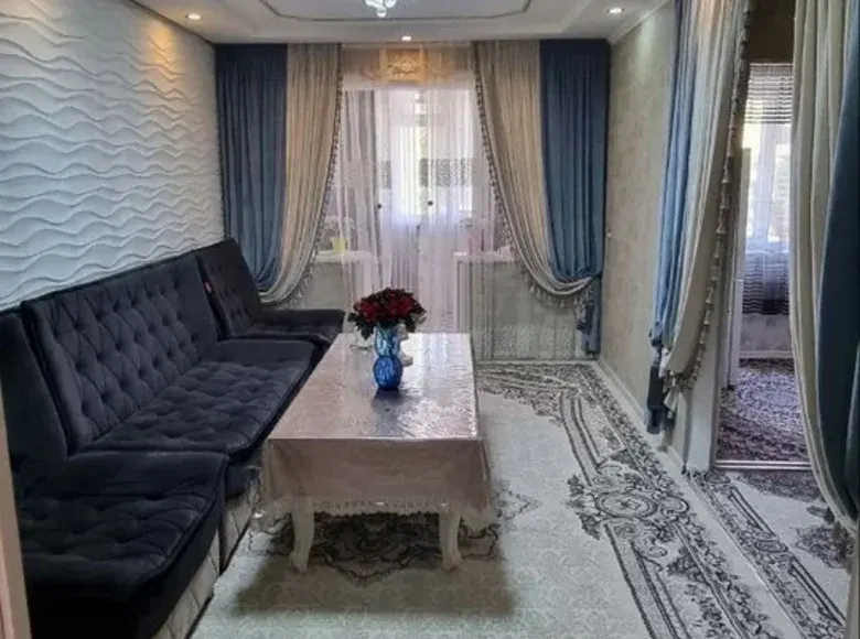 Сотилади 2 хонали квартира, 60 м², 2/4 қават — Фарғона шаҳри