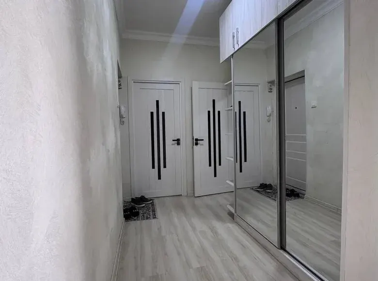 Продаётся 2-комнатная квартира, 62 м², 7/9 этаж — Юнусабадский район