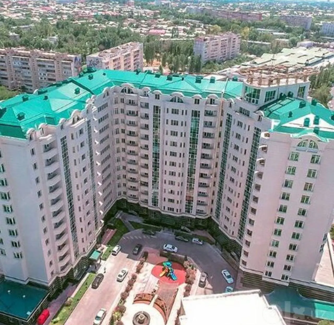 Сотилади 4 хонали квартира, 79 м², 3/12 қават — Юнусобод тумани