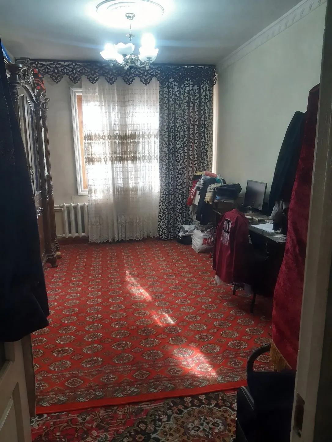Продаётся 3-комнатная квартира, 65 м², 3/4 этаж — Мирабадский район