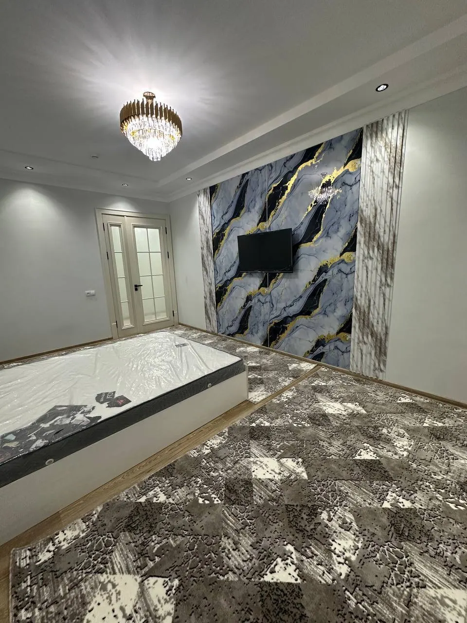 Продаётся 1-комнатная квартира, 43 м², 6/12 этаж — Яшнабадский район