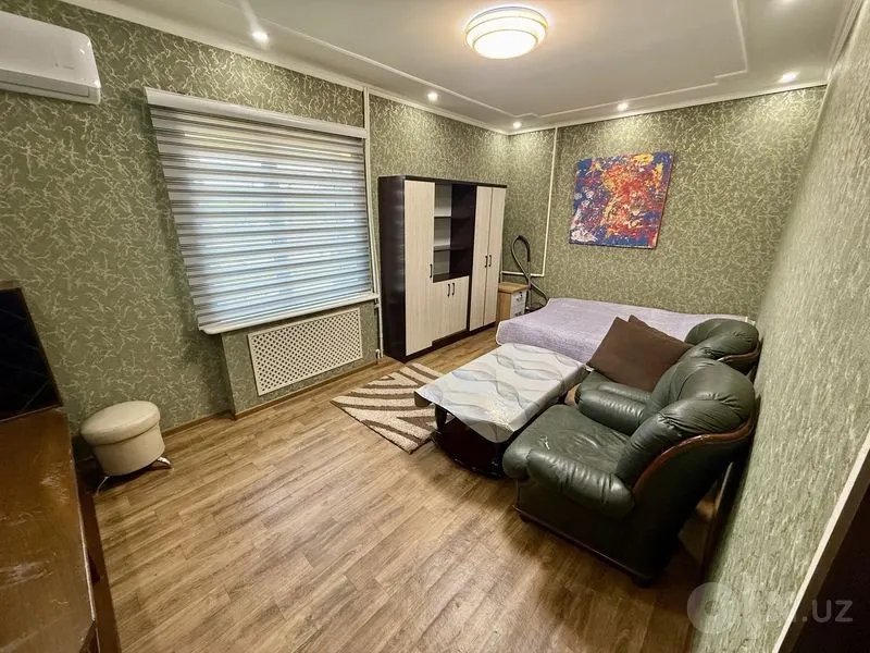 Ижарага берилади 2 хонали квартира, 42 м², 3/5 қават — Мирзо Улуғбек тумани