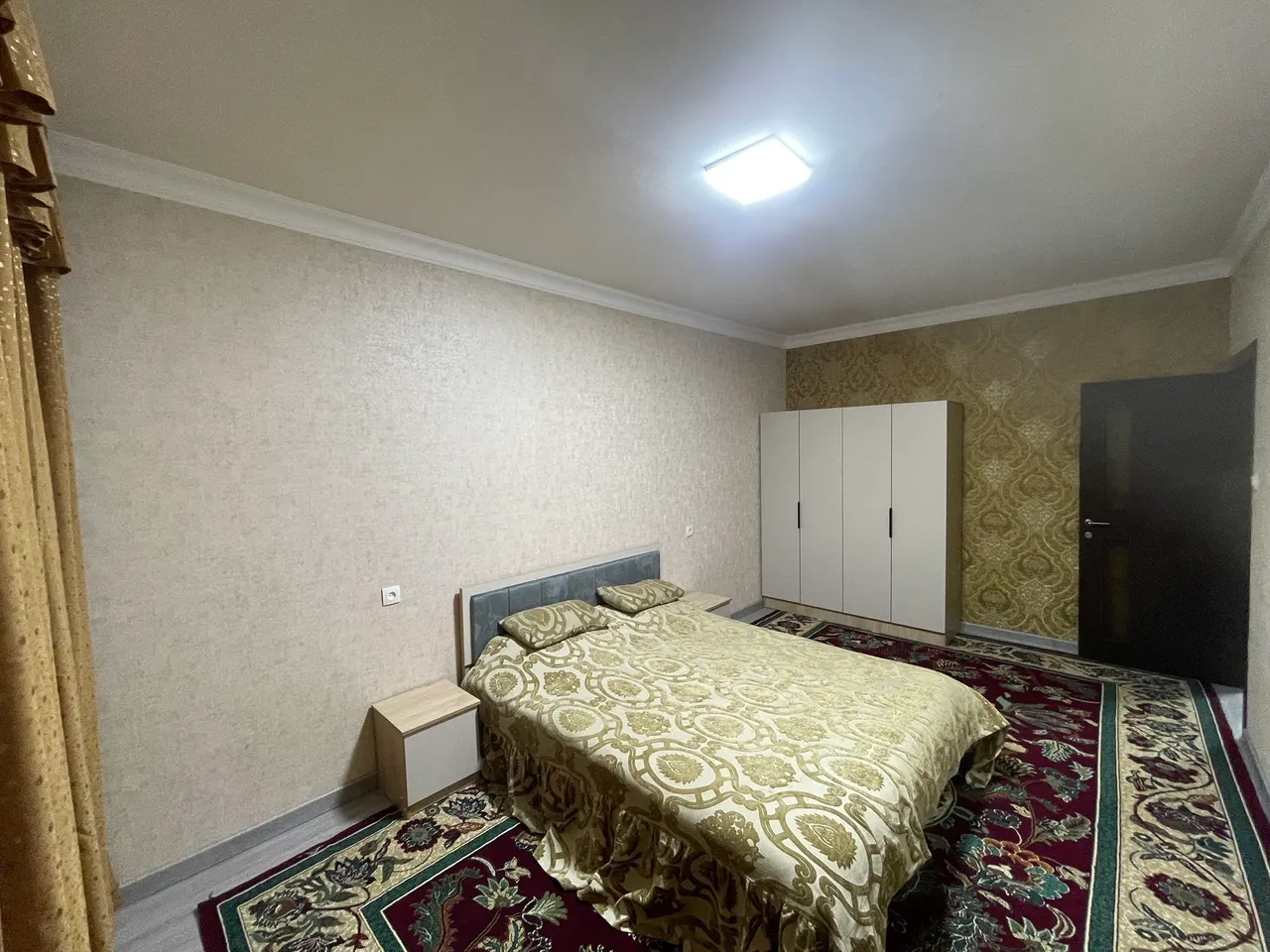 Сдаётся 3-комнатная квартира, 80 м², 4/4 этаж — Шайхантахурский район