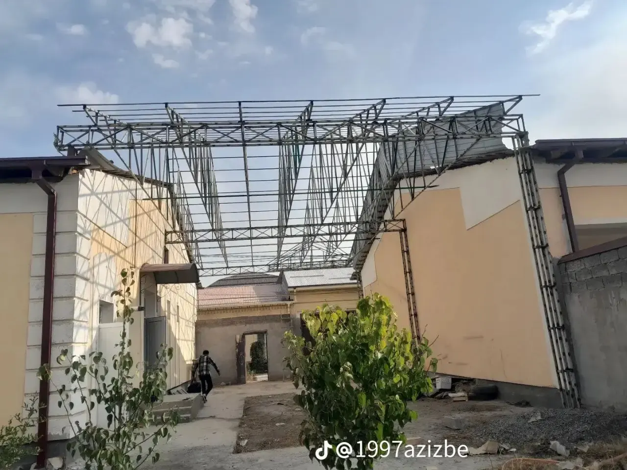 Ижарага берилади 2 хонали квартира, 67 м², 1/5 қават — Учтепа тумани