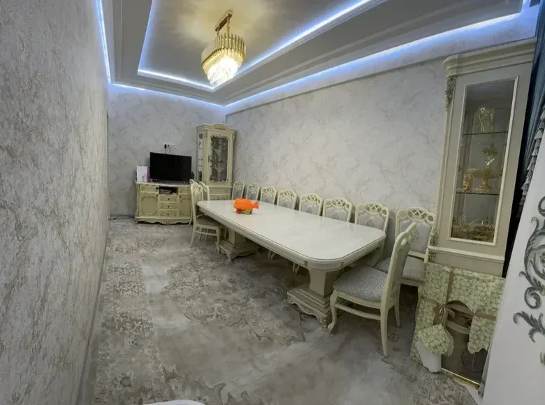 Продаётся 2-комнатная квартира, 67 м², 2/9 этаж — Яшнабадский район
