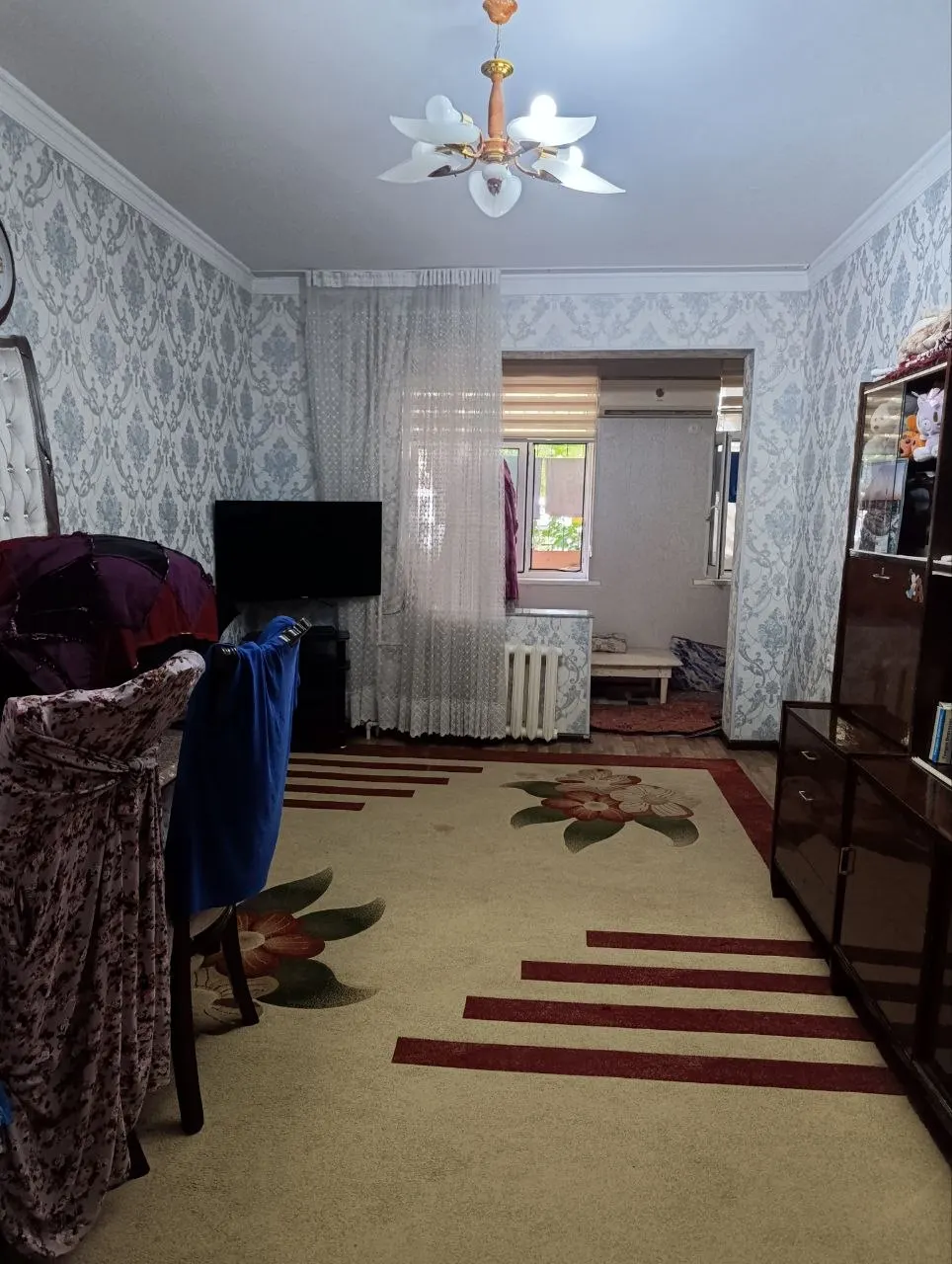 Сотилади 2 хонали квартира, 50 м², 1/4 қават — Мирзо Улуғбек тумани