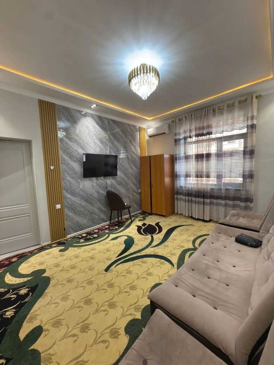 Sotiladi 2 xonali kvartira, 51 m², 4/6 qavat — Yangihayot tumani
