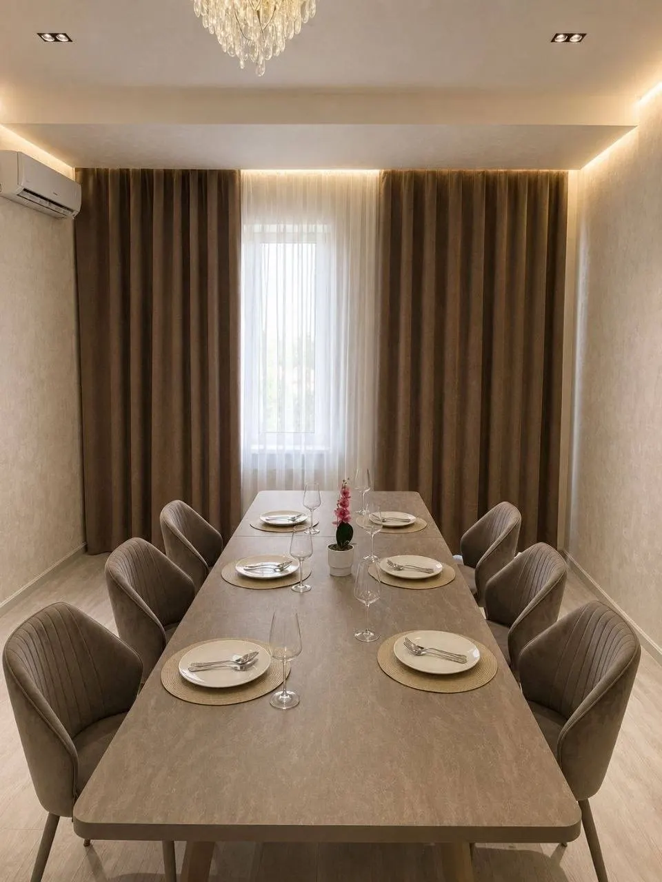 Ижарага берилади 4 хонали квартира, 130 м², 6/10 қават — Мирзо Улуғбек тумани