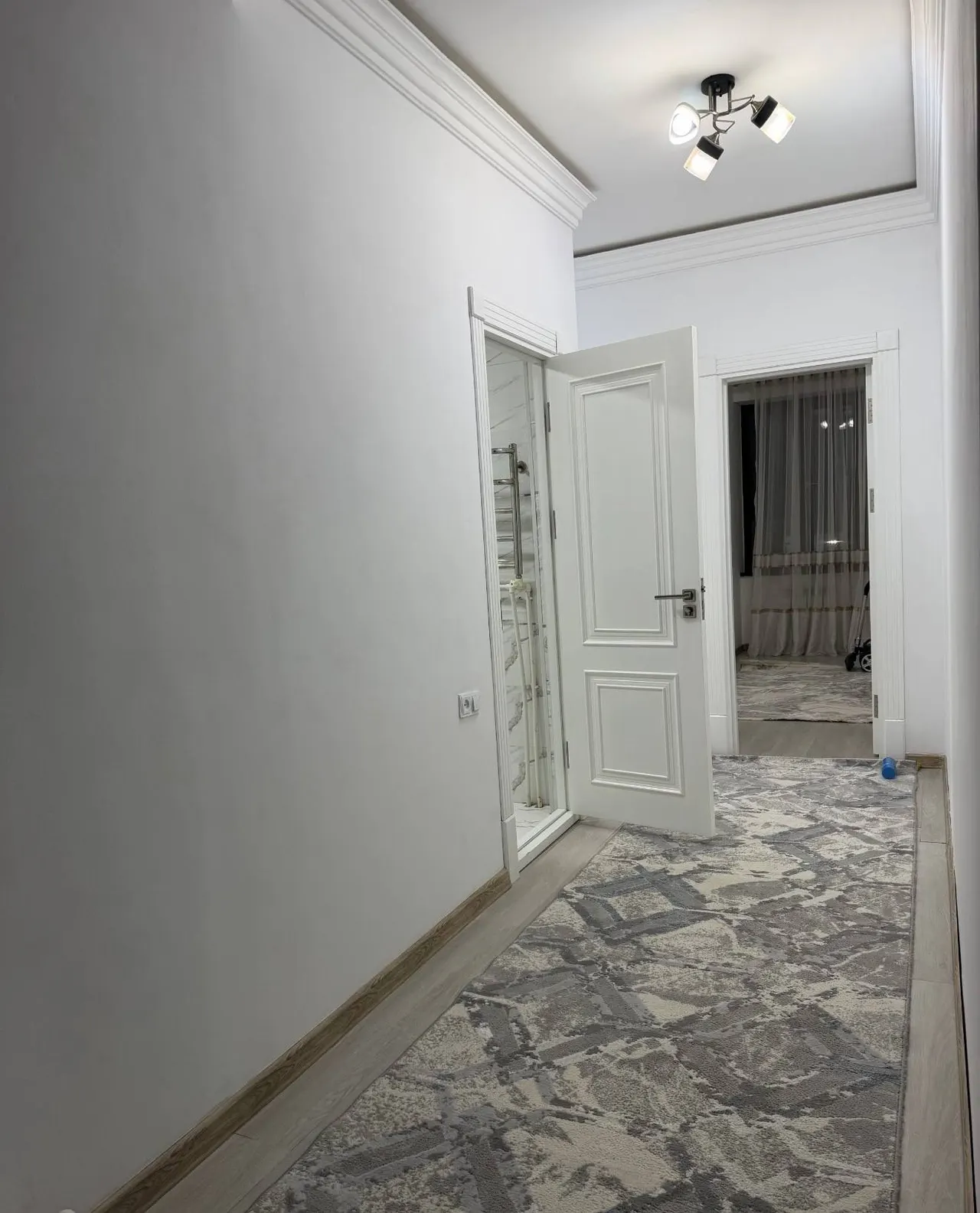 Сотилади 3 хонали квартира, 63 м², 3/9 қават — Янгиҳаёт тумани