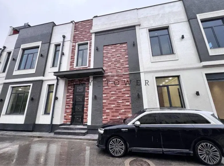 Продаётся коммерческое помещение, 460 м², 2 сот. — Яккасарайский район