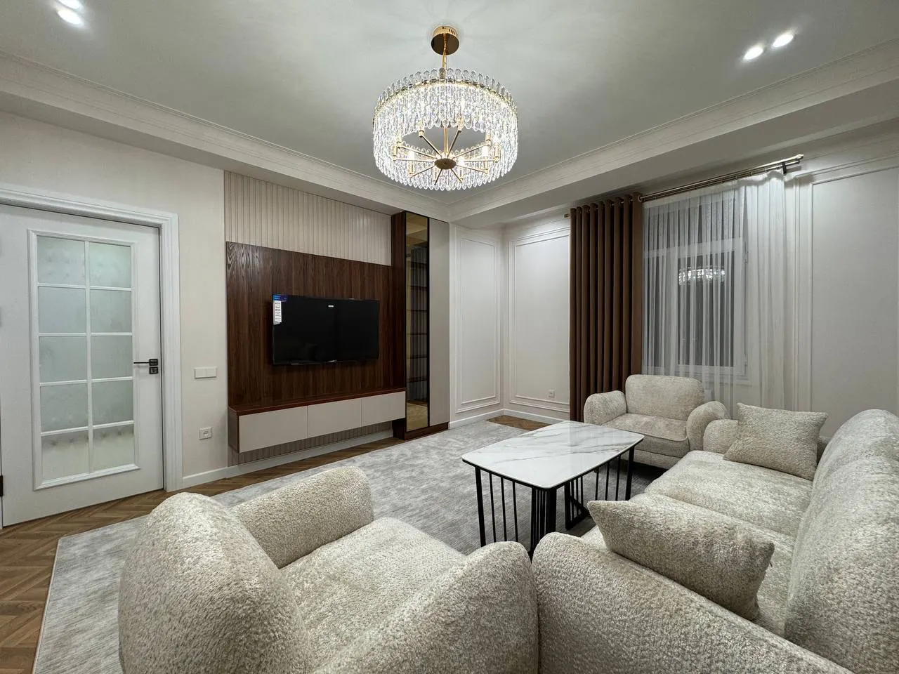 Ijaraga beriladi 3 xonali kvartira, 110 m², 5/9 qavat — Yakkasaroy tumani