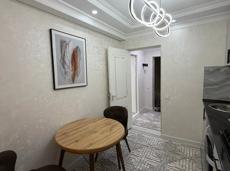 Sotiladi 1 xonali kvartira, 32 m², 1/4 qavat — Samarqand shahri