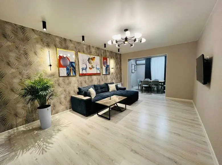Сотилади 3 хонали квартира, 80 м², 4/4 қават — Яшнобод тумани