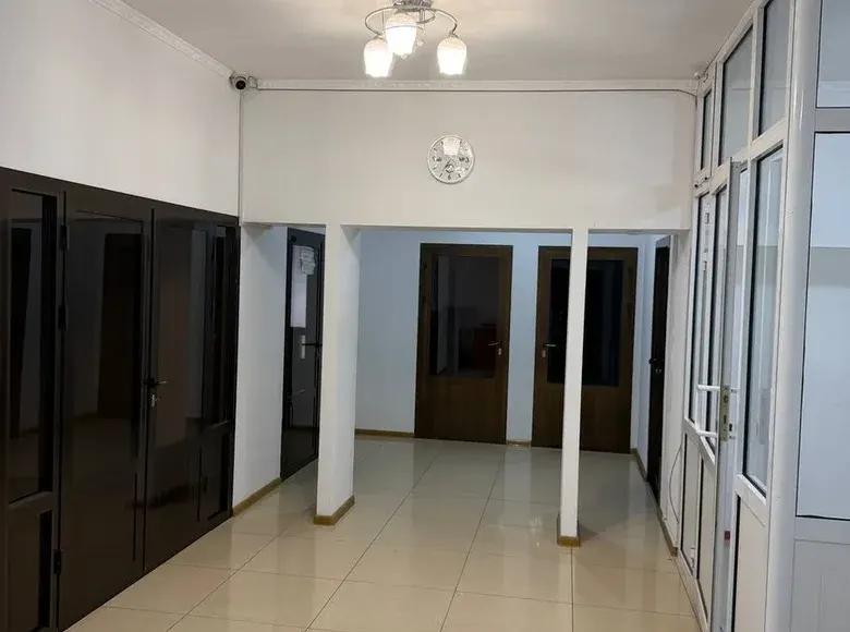 Сдаётся коммерческое помещение, 168 м² — Яккасарайский район