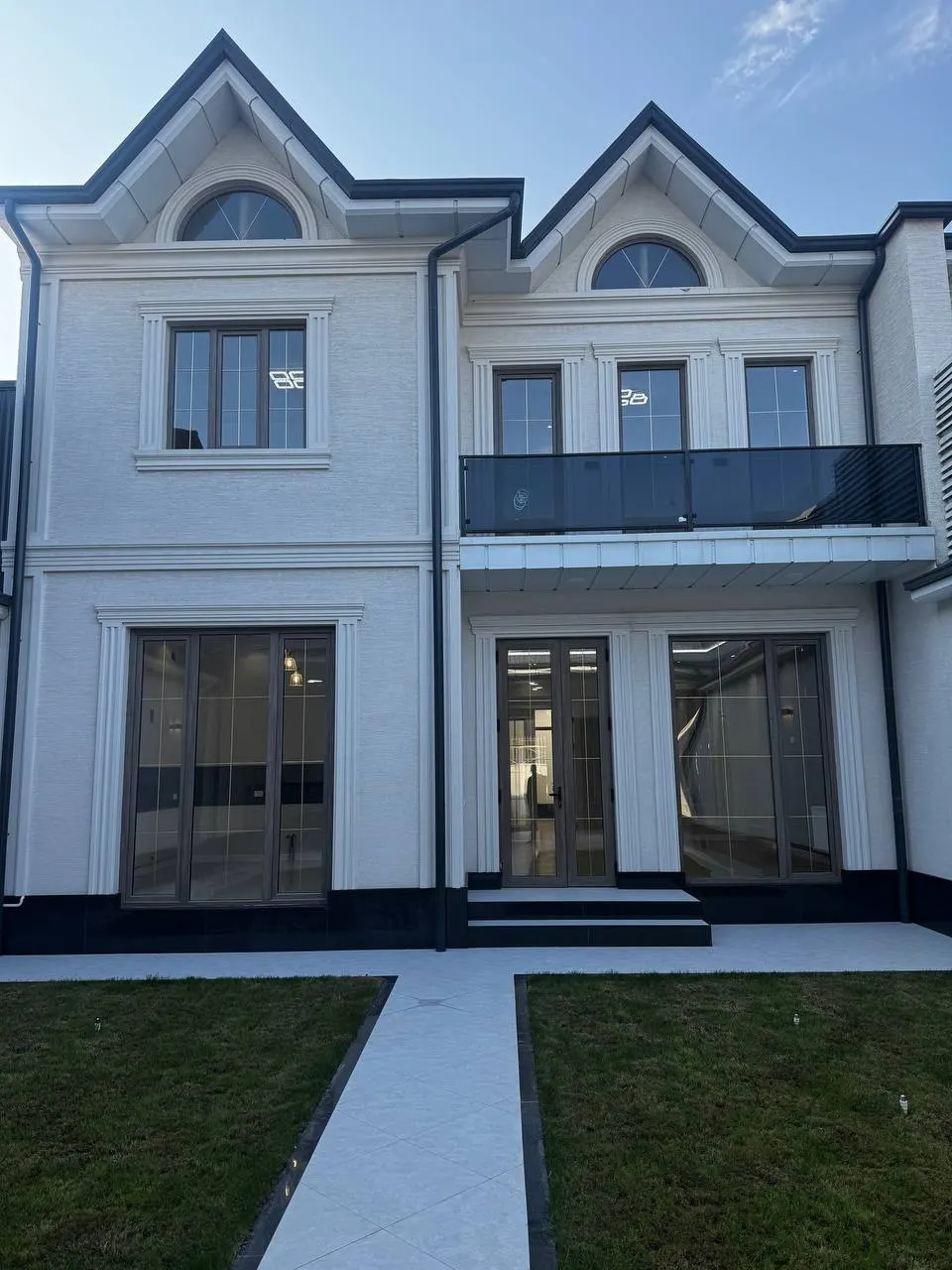 Продаётся 6-комнатный дом, 3,1 сот., 31 м², 2 этажа — Юнусабадский район