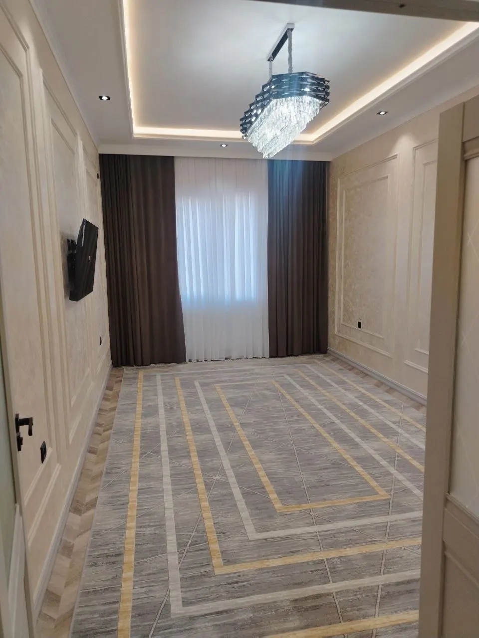 Ijaraga beriladi 3 xonali kvartira, 80 m², 4/10 qavat — Mirzo Ulugʻbek tumani