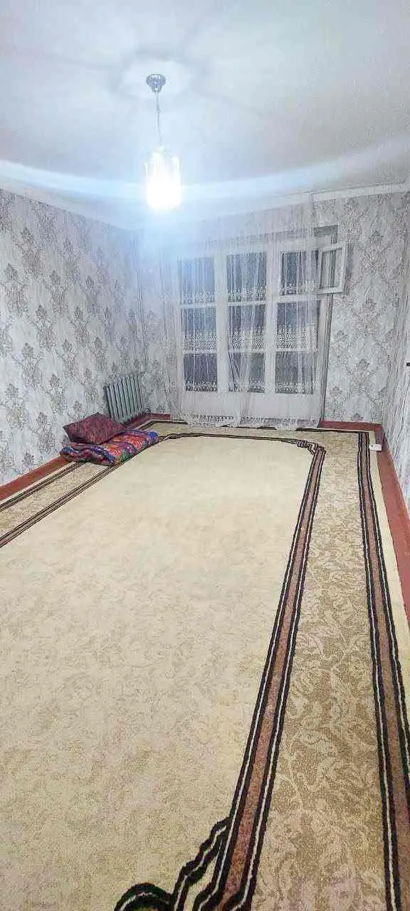 Продаётся 1-комнатная квартира, 35 м², 4/5 этаж — Чиланзарский район