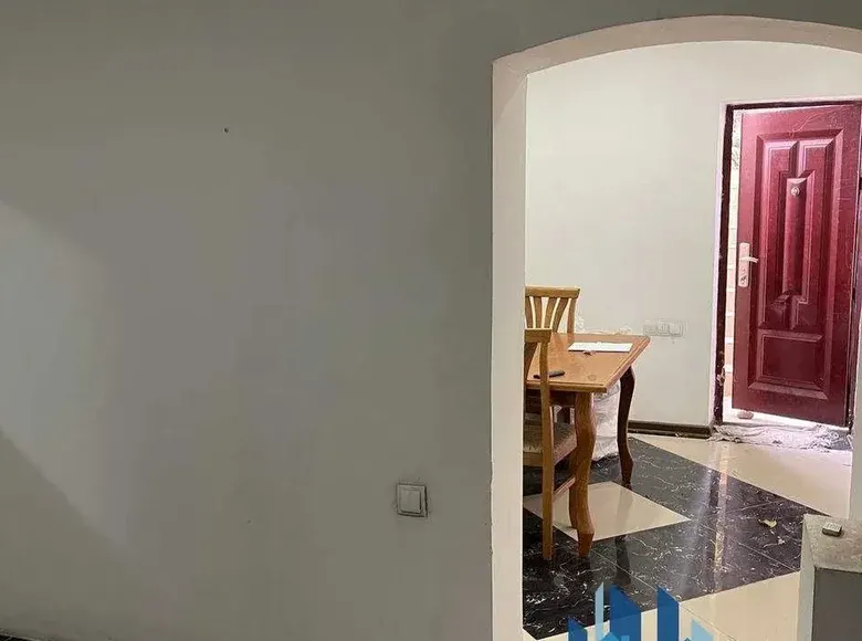 Sotiladi tijorat binosi, 200 m², 2/9 qavat — Mirobod tumani