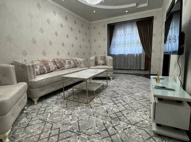 Продаётся 2-комнатная квартира, 50 м², 2/4 этаж — Чиланзарский район