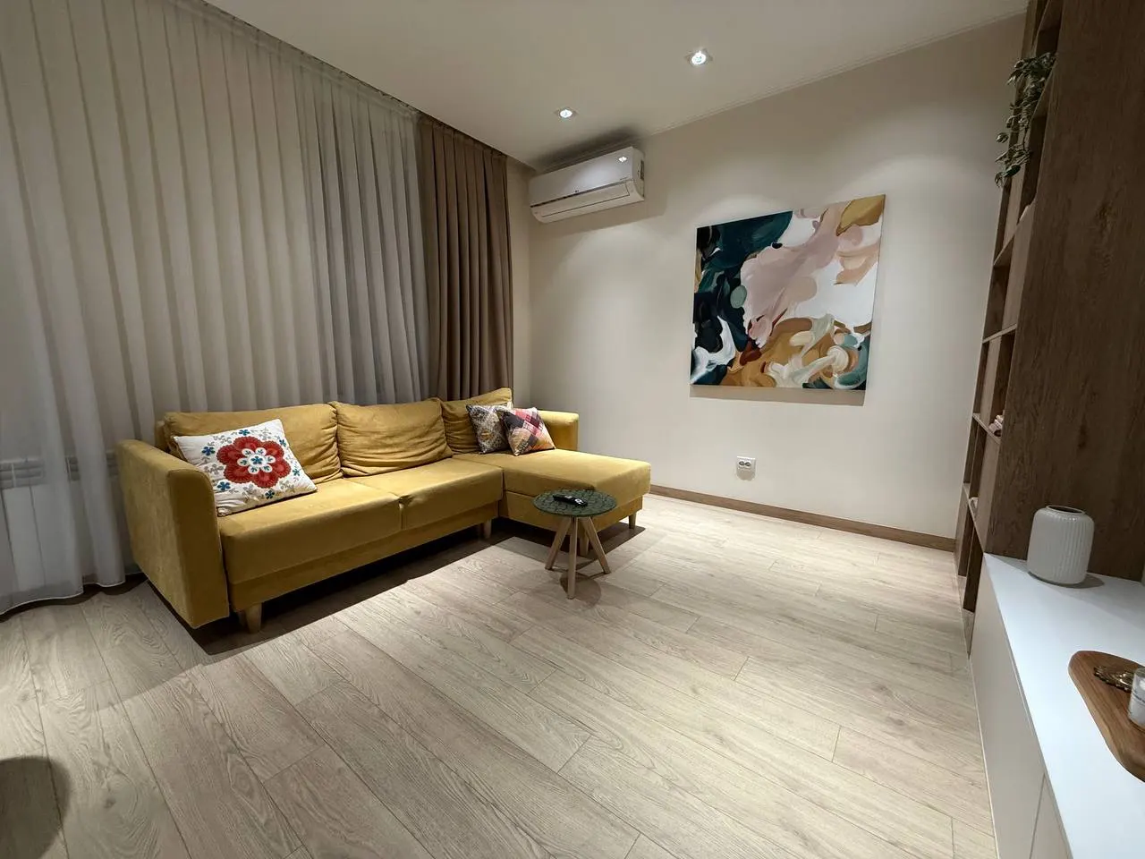 Сдаётся 2-комнатная квартира, 75 м², 6/9 этаж — Мирабадский район