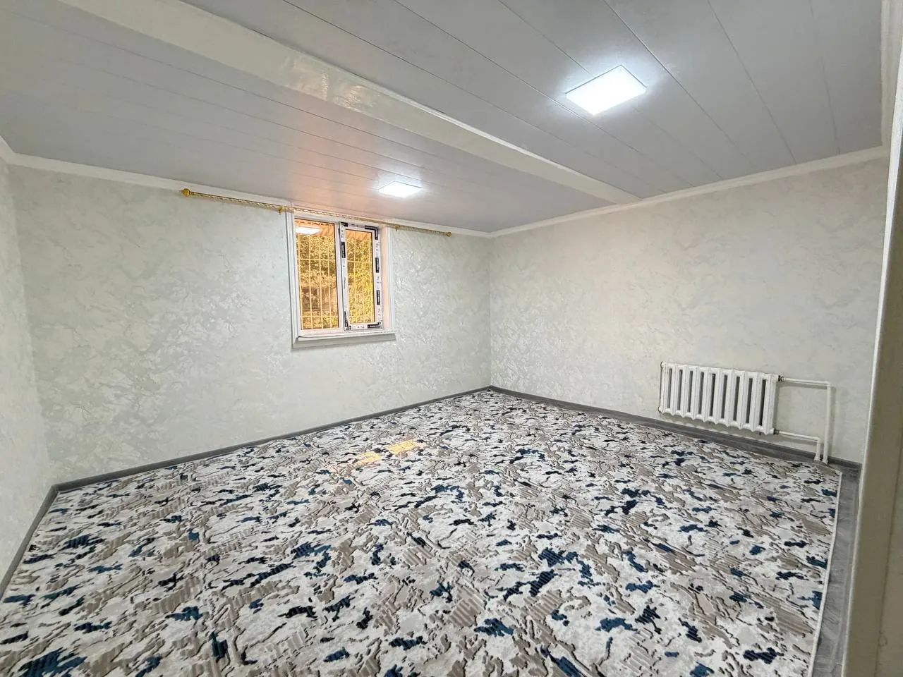 Сотилади 1 хонали квартира, 35 м², 1/4 қават — Бухоро шаҳри