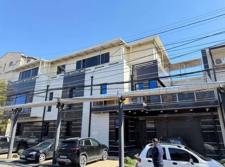 Продаётся коммерческое помещение, 300 м² — Яккасарайский район
