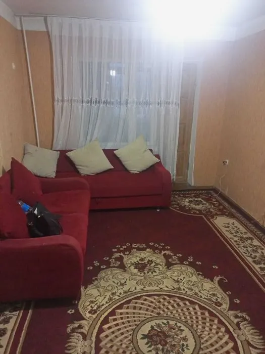 Сдаётся 1-комнатная квартира, 42 м², 3/4 этаж — Бектемирский район