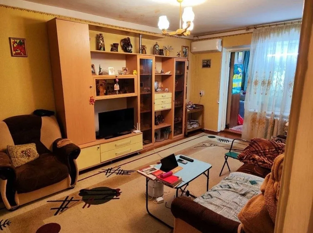 Сотилади 2 хонали квартира, 52 м², 4/4 қават — Чилонзор тумани