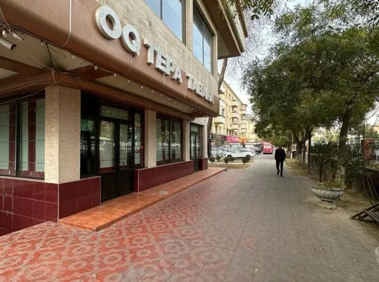 Сотилади тижорат биноси, 372 м² — Чилонзор тумани