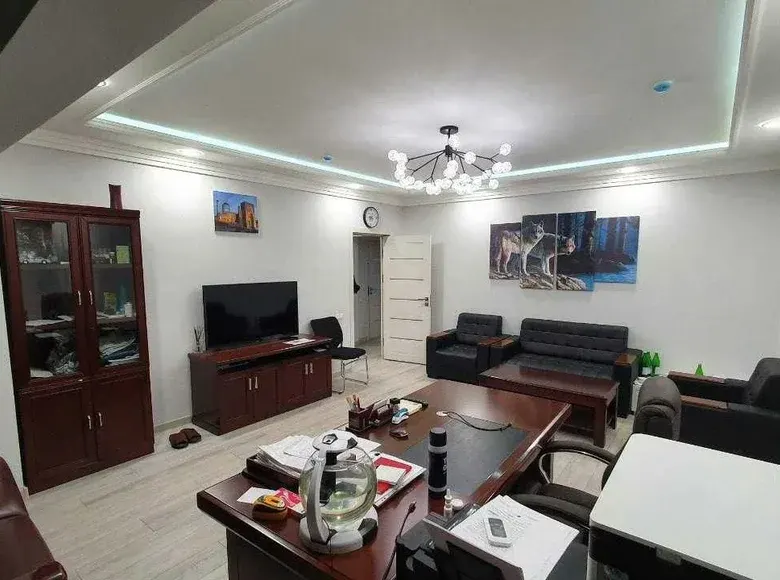 Сотилади тижорат биноси, 85 м², 1/5 қават — Миробод тумани