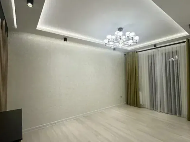 Сотилади 3 хонали квартира, 78 м², 3/10 қават — Миробод тумани