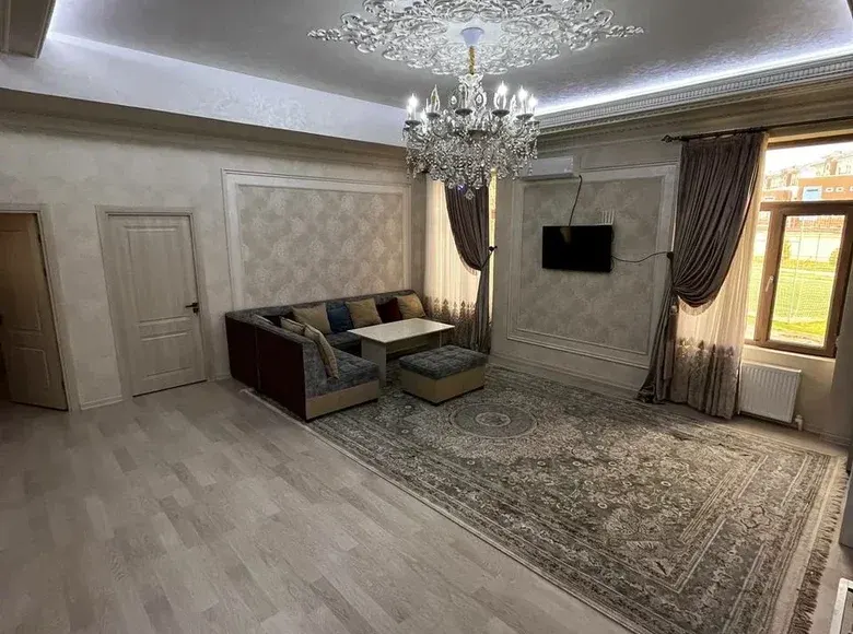 Сотилади 3 хонали квартира, 93 м², 2/5 қават — Миробод тумани