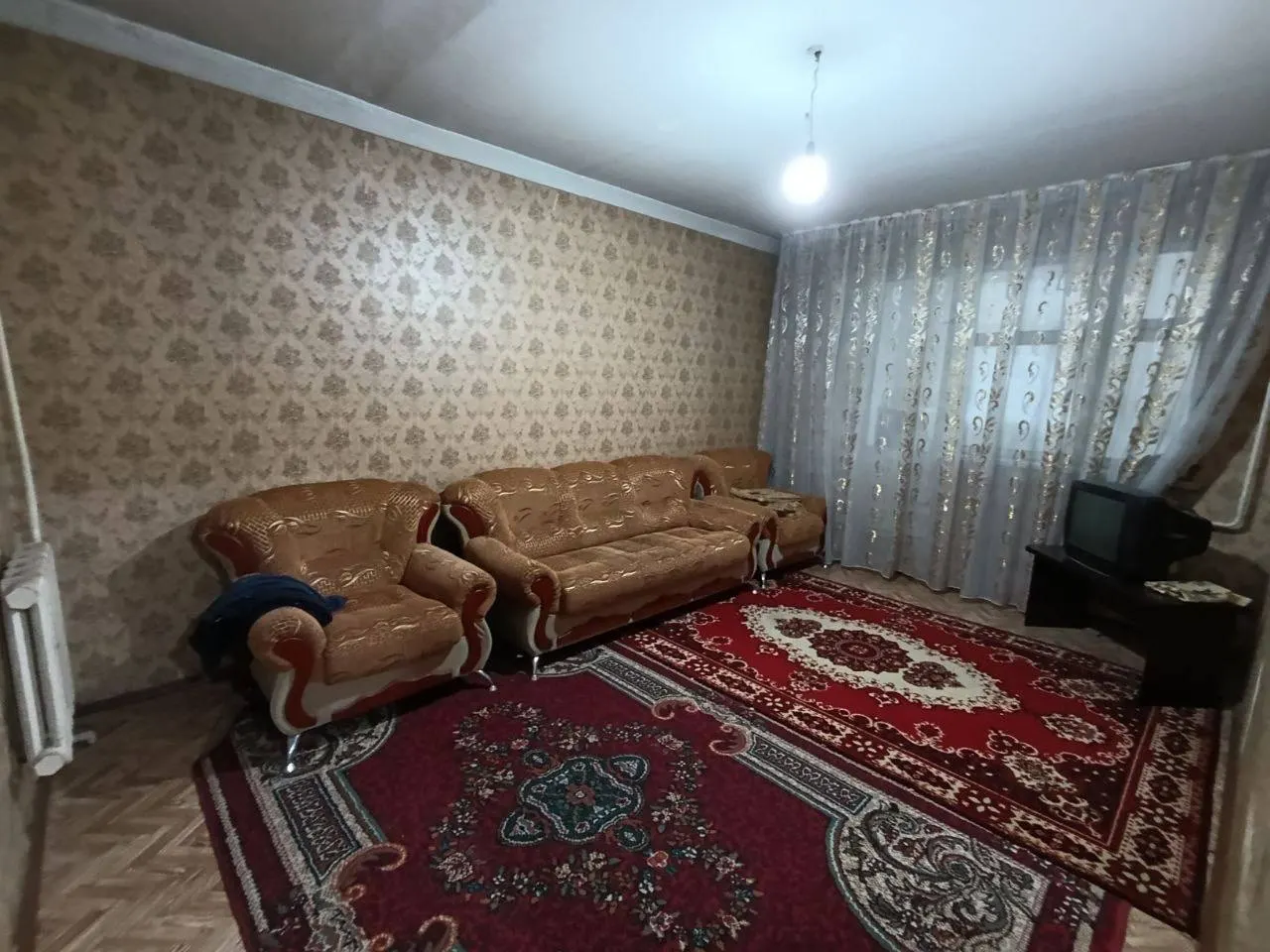 Sotiladi 2 xonali kvartira, 56 m², 2/4 qavat — Olmazor tumani