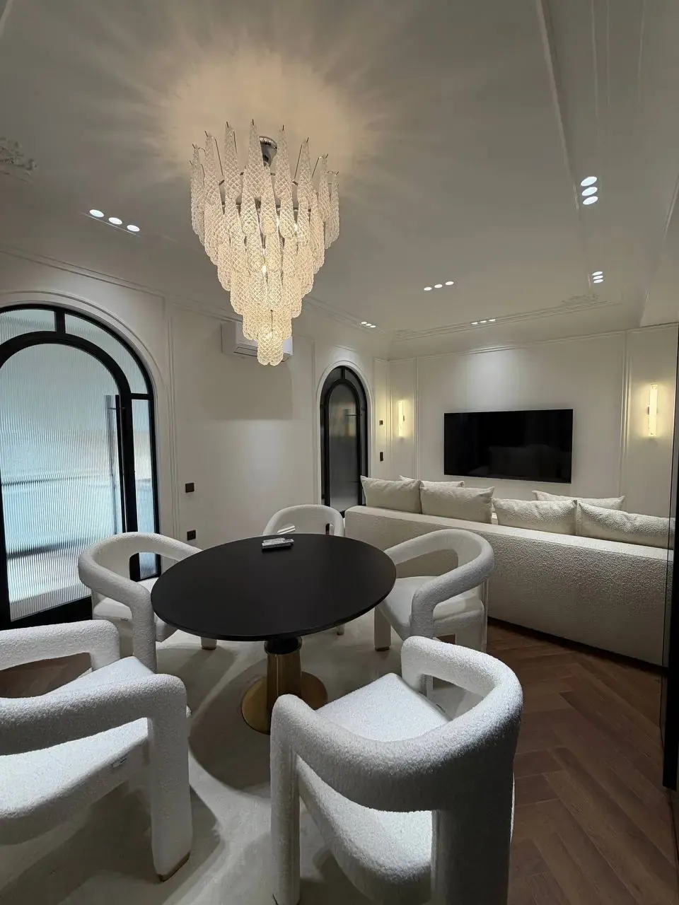 Продаётся 3-комнатная квартира, 100 м², 24/25 этаж — Мирзо-Улугбекский район