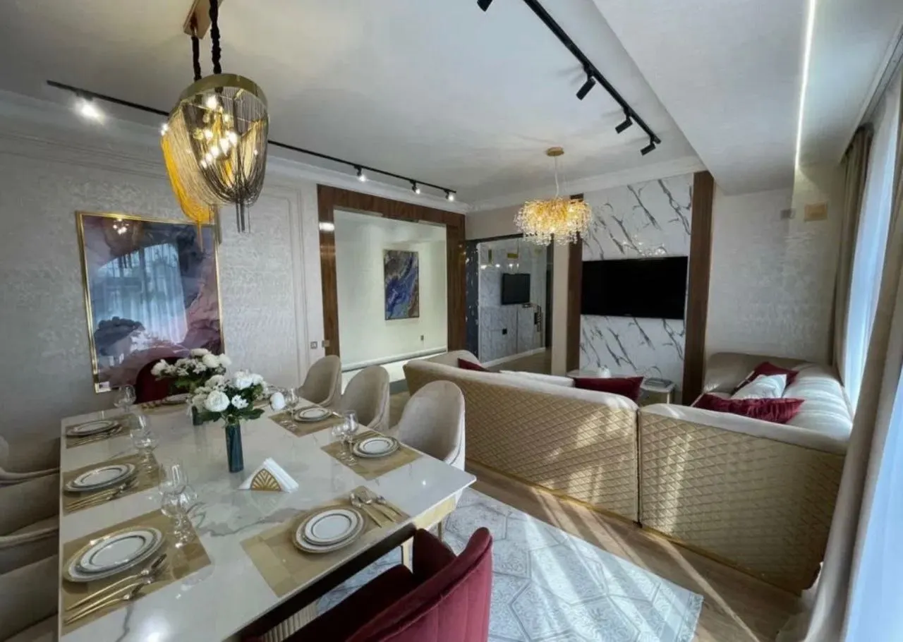 Сдаётся 3-комнатная квартира, 100 м², 4/8 этаж — Шайхантахурский район