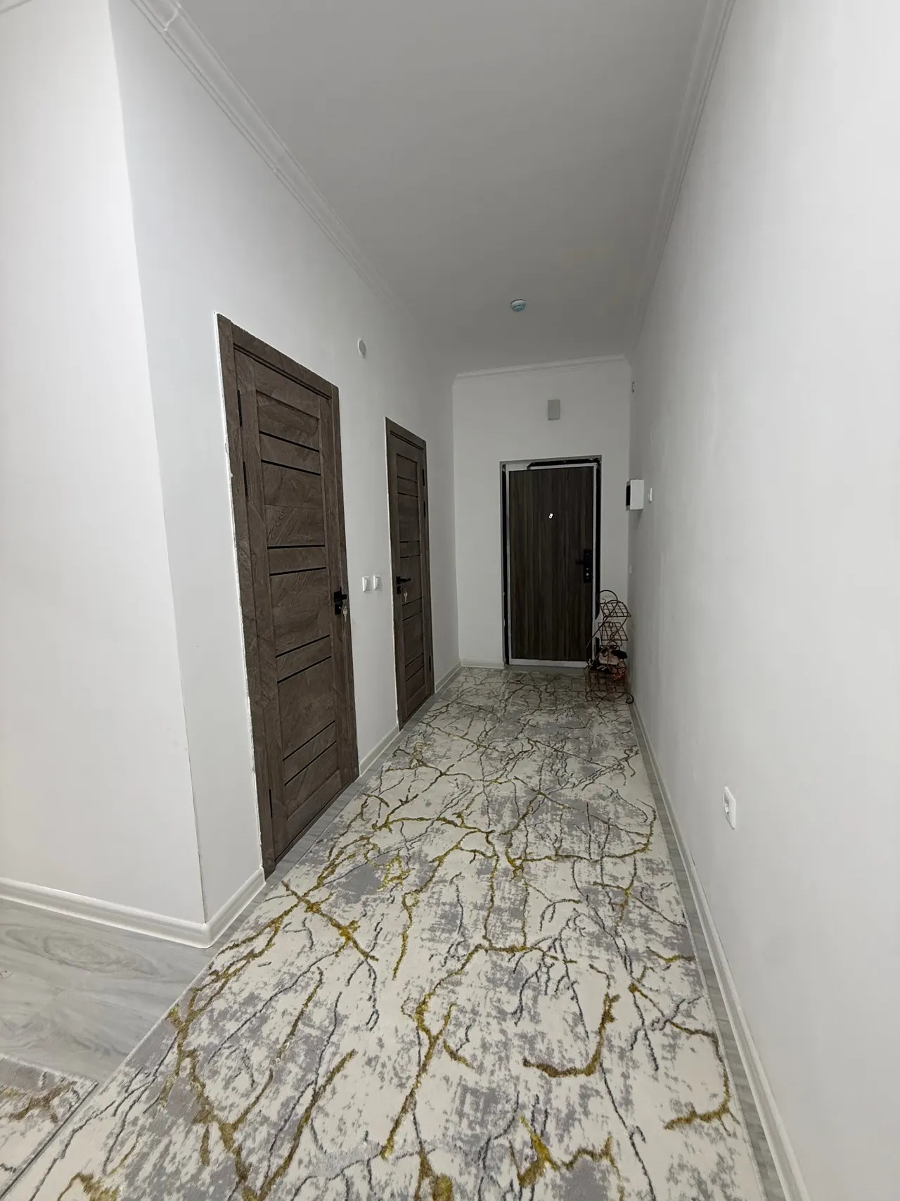 Ижарага берилади 3 хонали квартира, 93 м², 11/16 қават — Янгиҳаёт тумани