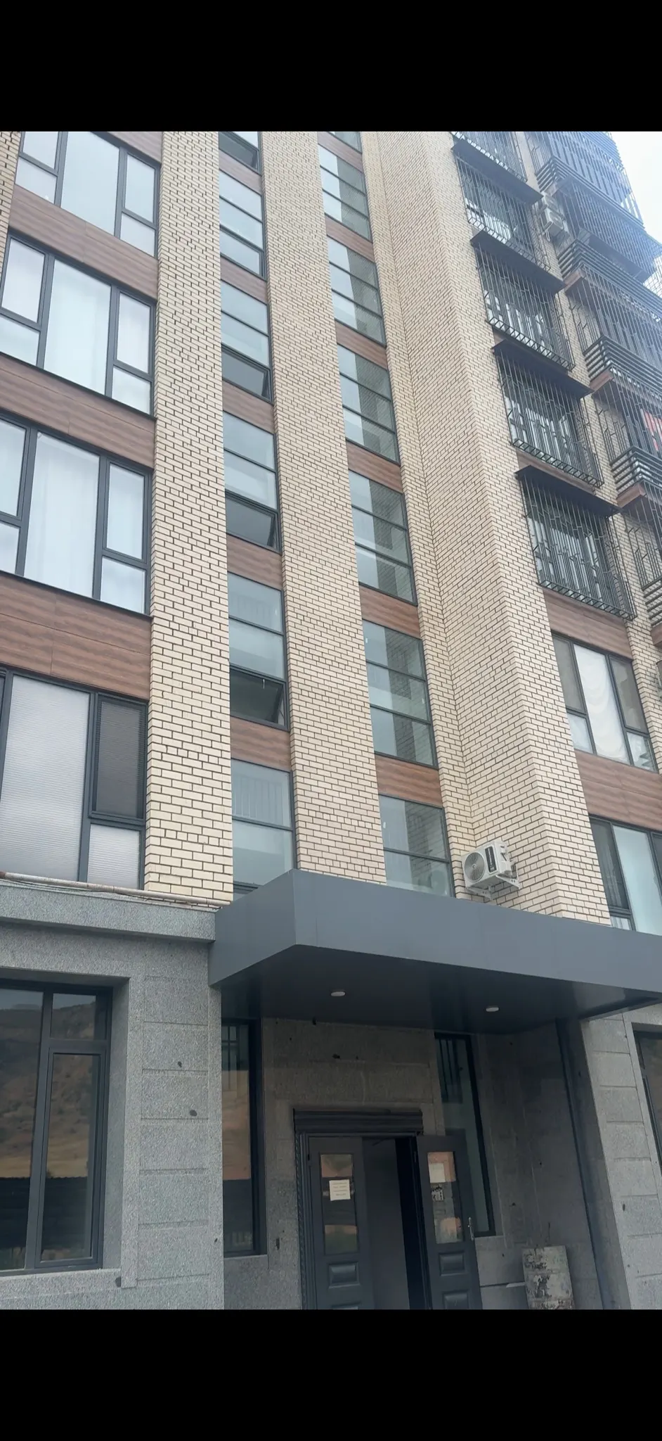 Sotiladi 2 xonali kvartira, 95,8 m², 7/8 qavat — Boʻstonliq tumani